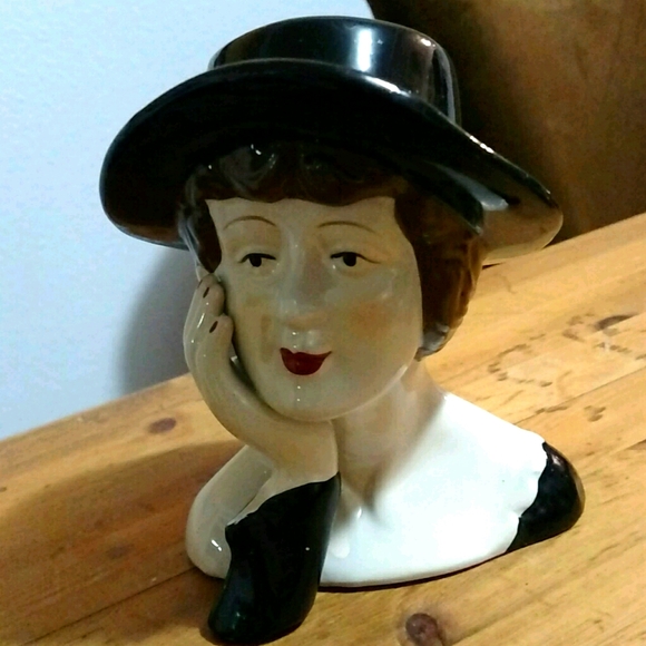 Vintage Lady Pottery Glazed Display 5.5" EUC